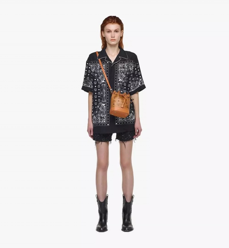 Kabelka MCM Worldwide Dessau Drawstring in Visetos Hnede | 580361-PHY