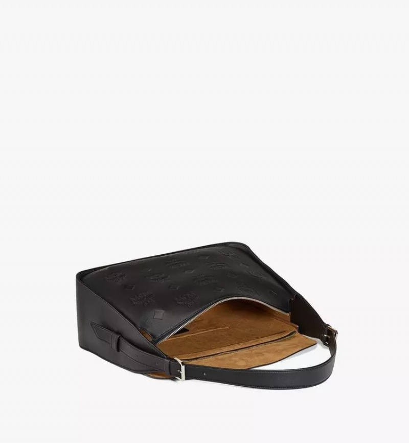 Taška Cez Rameno MCM Worldwide Aren Flap Hobo in Embossed Monogram Kozene Čierne | 312845-XHQ